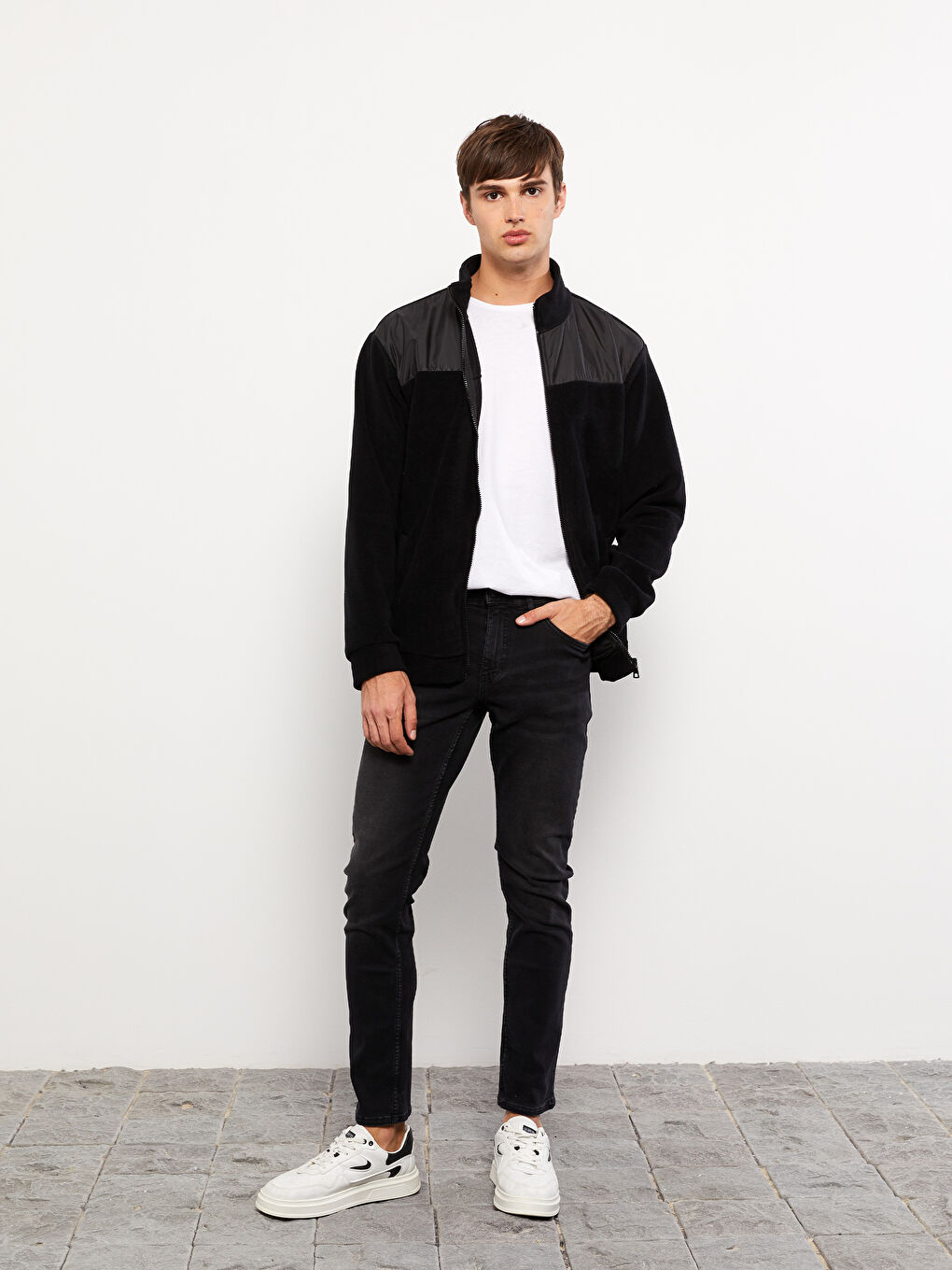 Siyah 750 Slim Fit Erkek Jean Pantolon