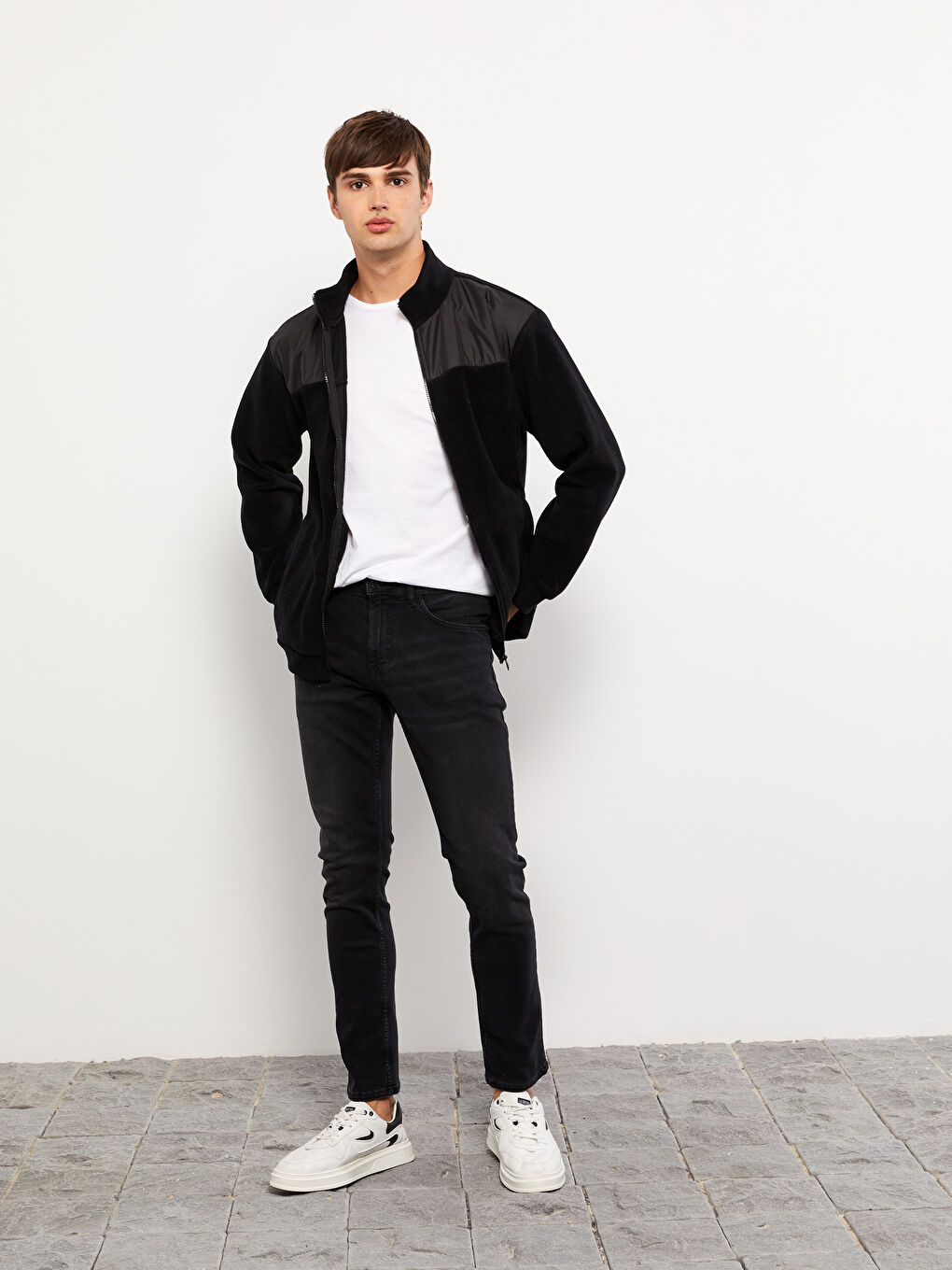 Siyah 750 Slim Fit Erkek Jean Pantolon-1