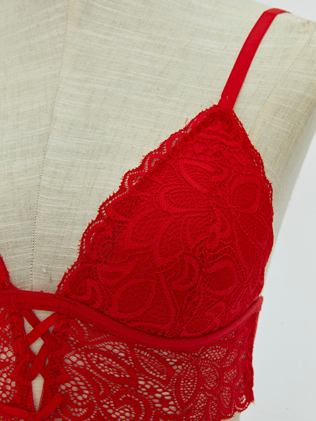 Kırmızı Balensiz Dolgusuz Dantelli Bralet-2
