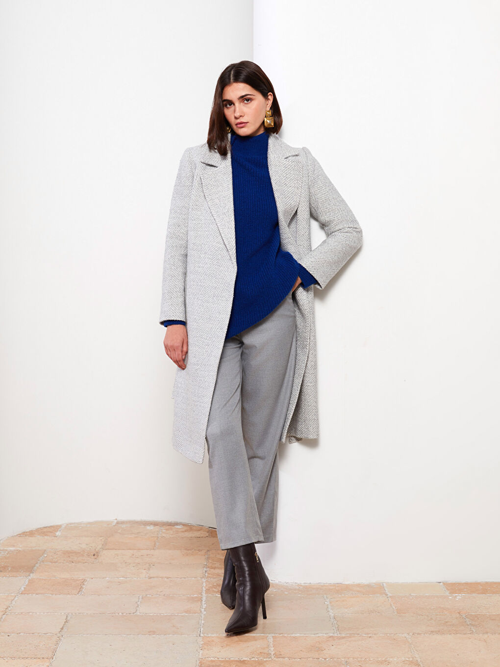 Gri Ceket Yaka Desenli Kadın Kaşe Kaban