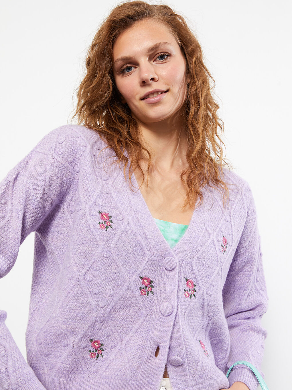 Mor V Yaka Nakışlı Uzun Kollu Kadın Triko Hırka-2