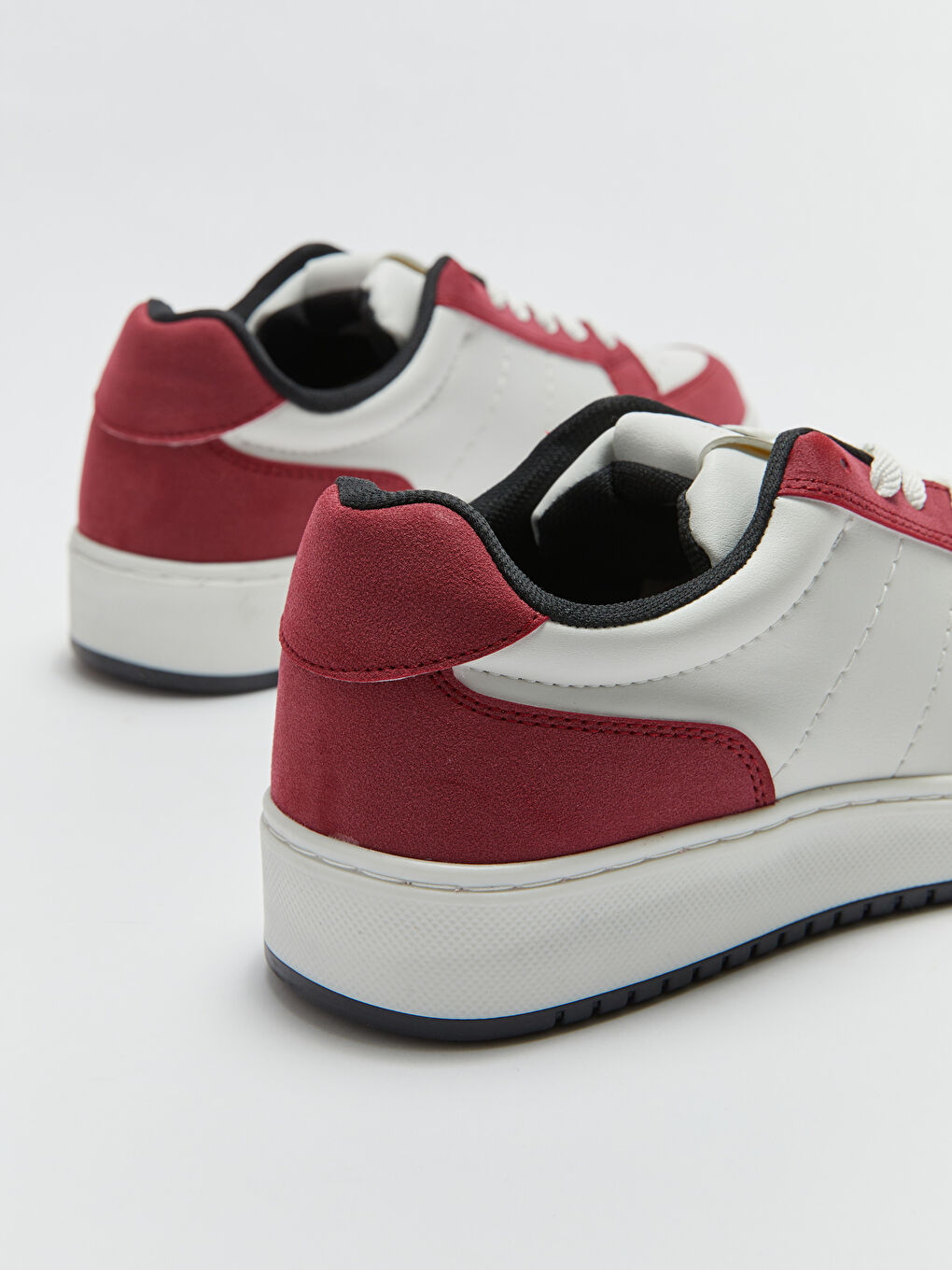 Kırmızı Bağcıklı Erkek Spor Ayakkabı-4