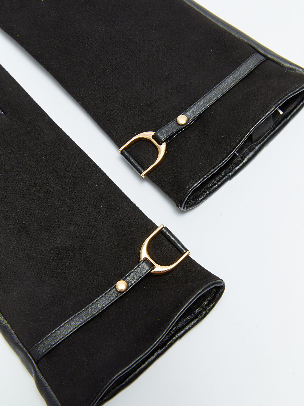 قفازات جلد شمواه للسيدات بتفاصيل إبزيم-4