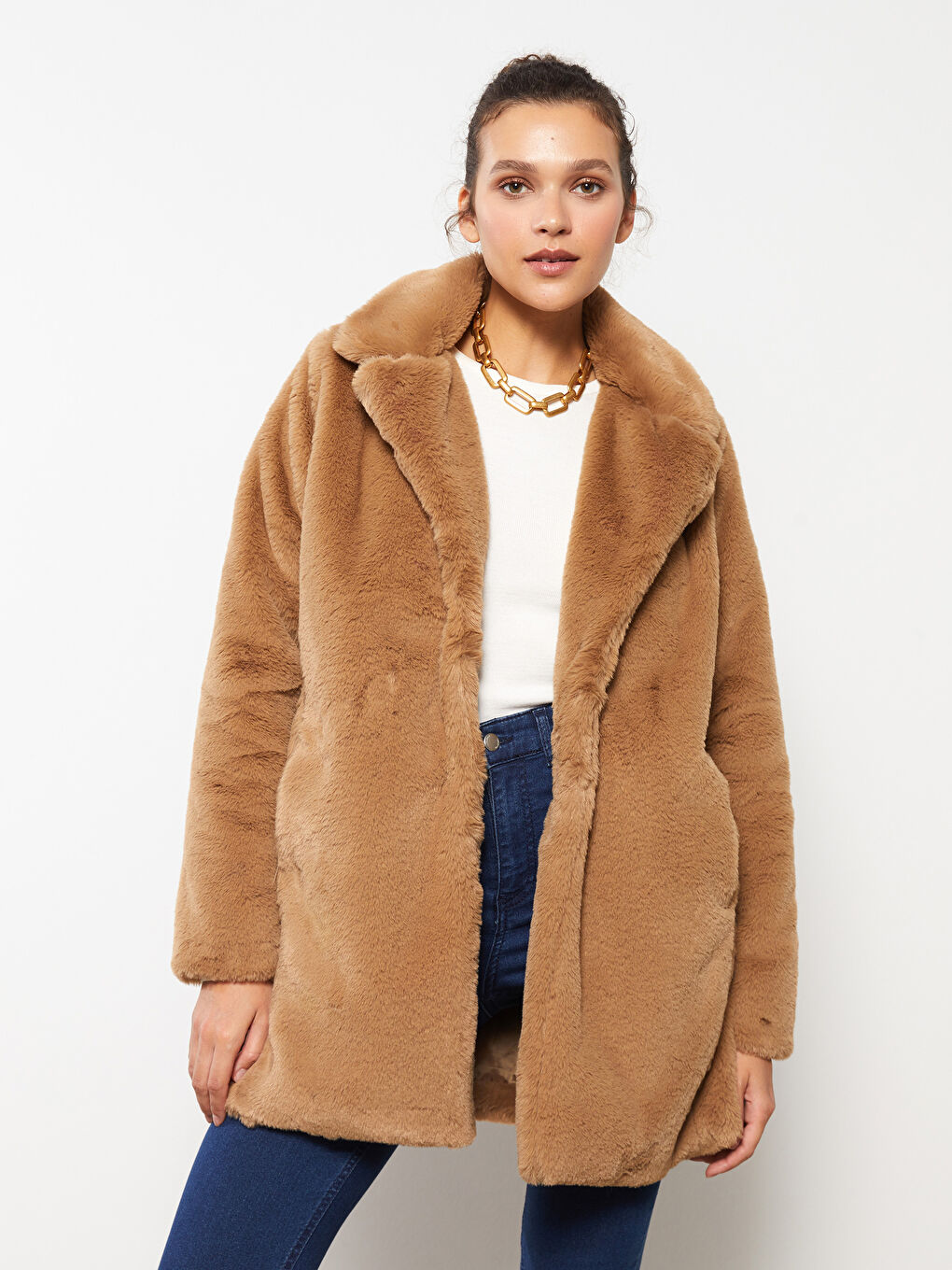Kahverengi Ceket Yaka Düz Uzun Kollu Kürklü Kadın Kaban