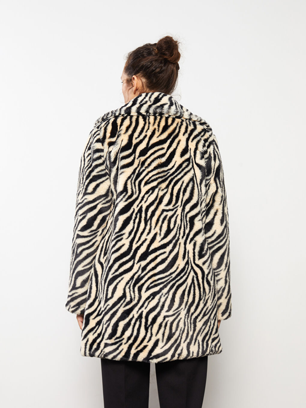 Jacket Collar Patterned Long Sleeve Shearling Women's Coat-4