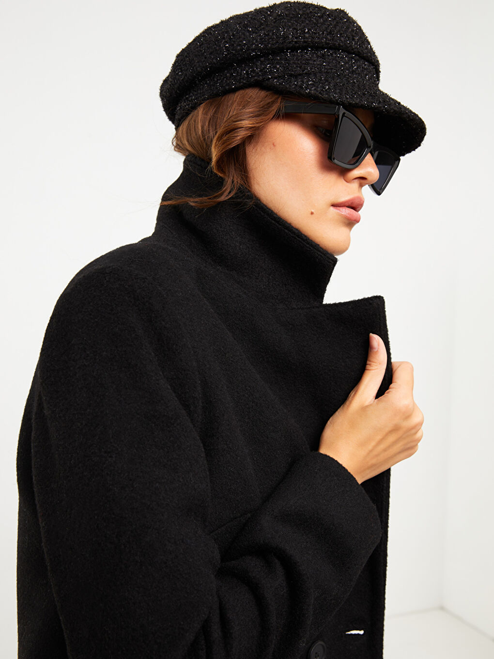 Siyah Ceket Yaka Kadın Kaşe Kaban-5