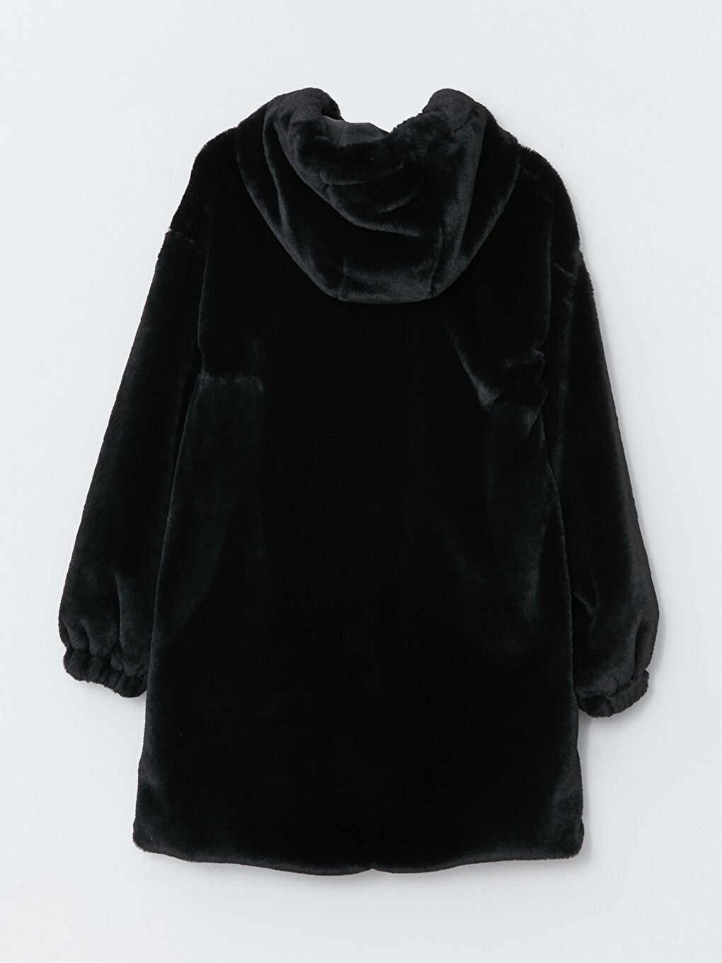 Siyah Kapüşonlu Düz Uzun Kollu Kürklü Kadın Kaban-7
