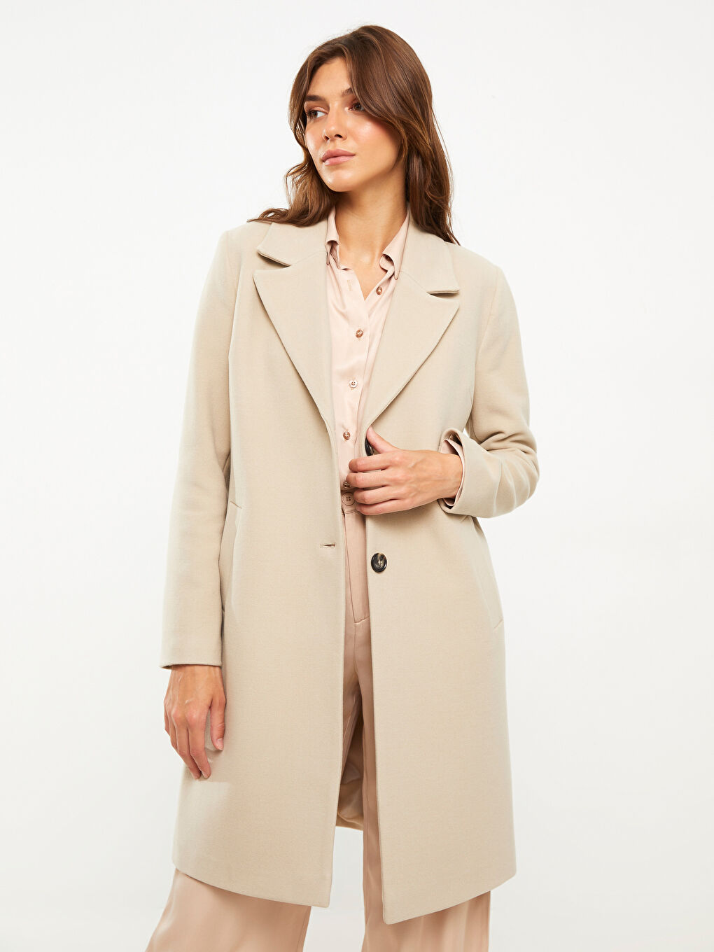 Bej Ceket Yaka Kadın Kaşe Kaban-2