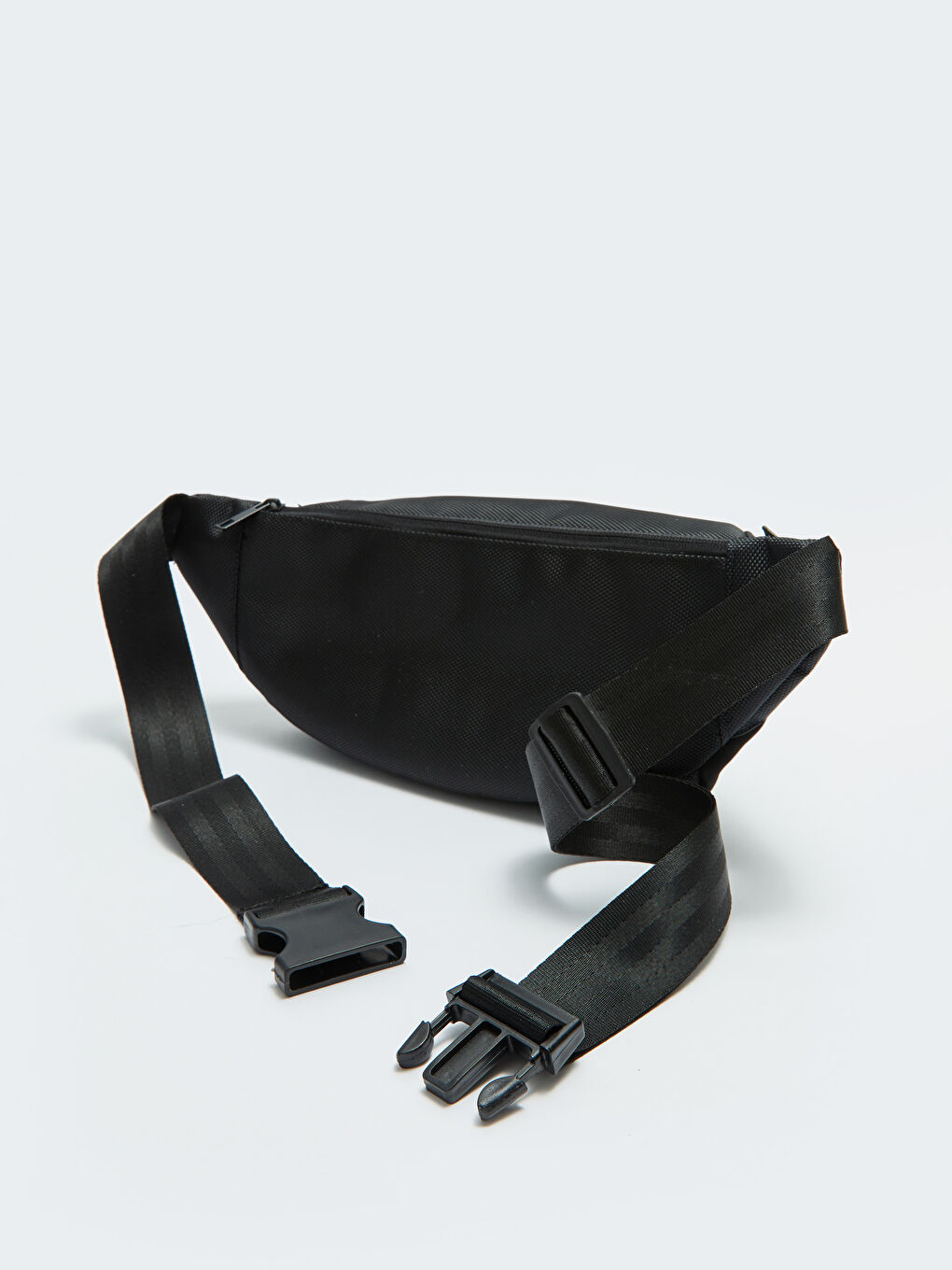 Siyah Etiket Detaylı Erkek Bel Çantası-3