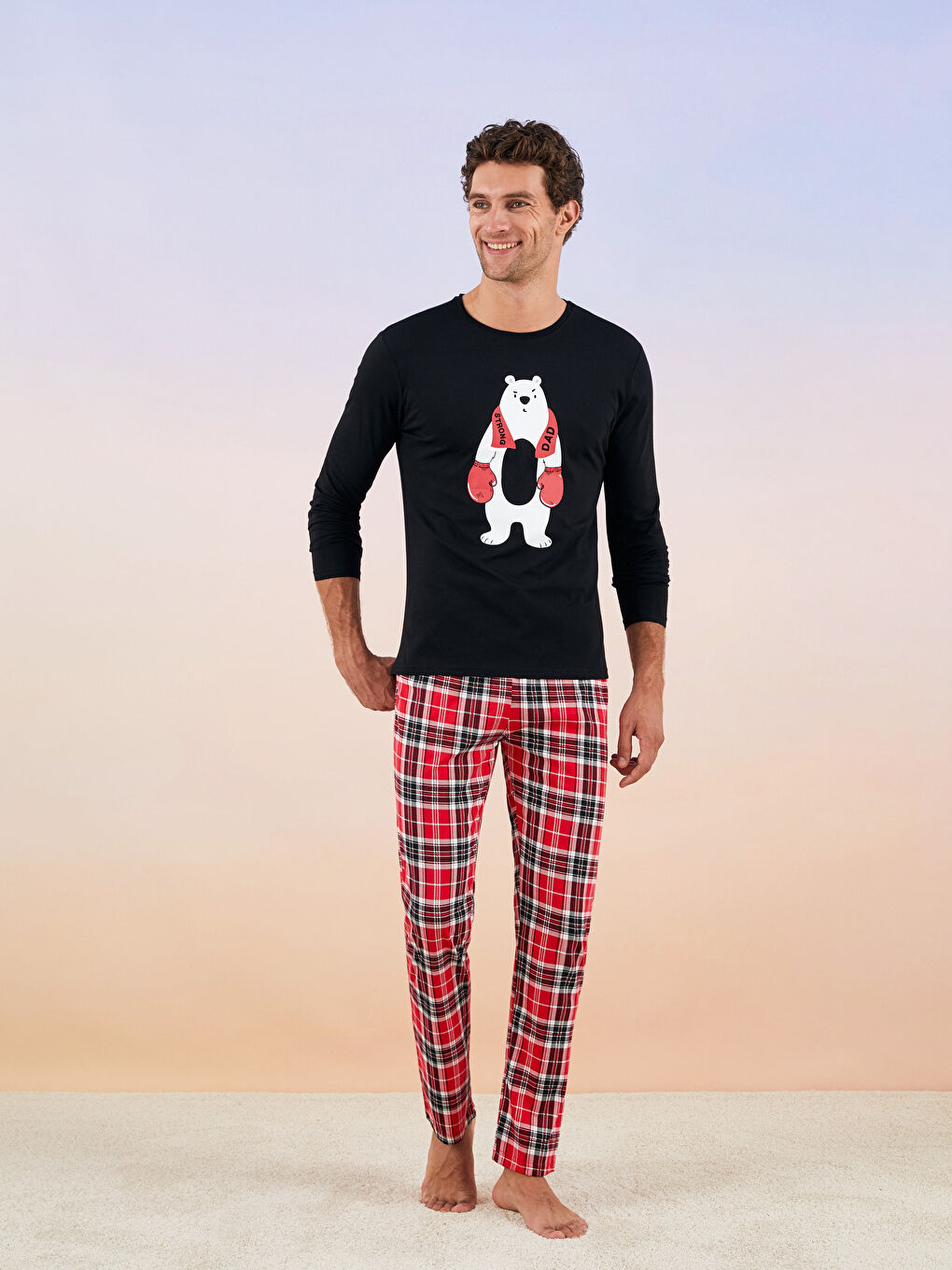 Kırmızı Standart Kalıp Baskılı Erkek Pijama Takımı-1