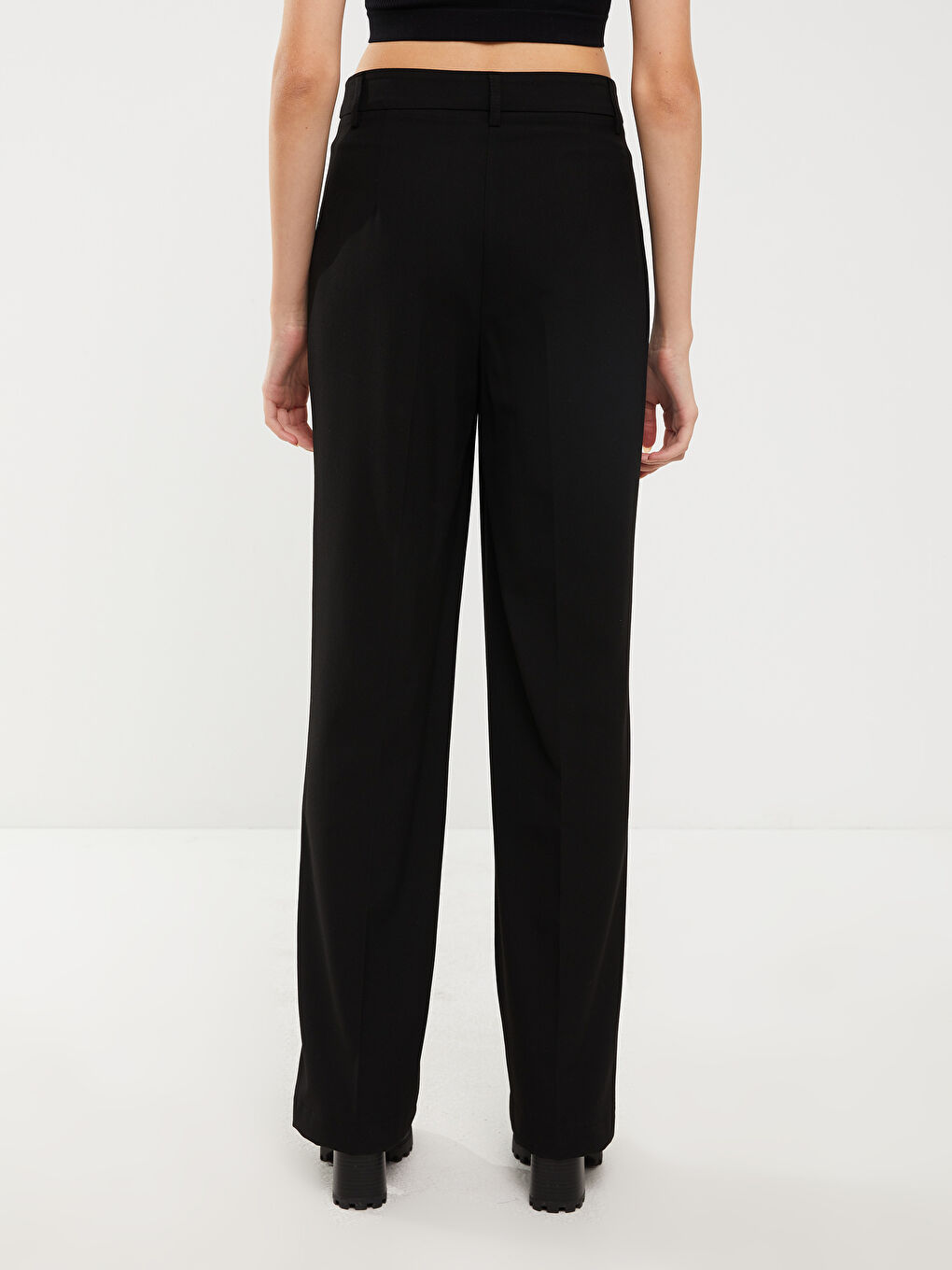 Siyah Kadın Standart Fit Düz Pantolon-2