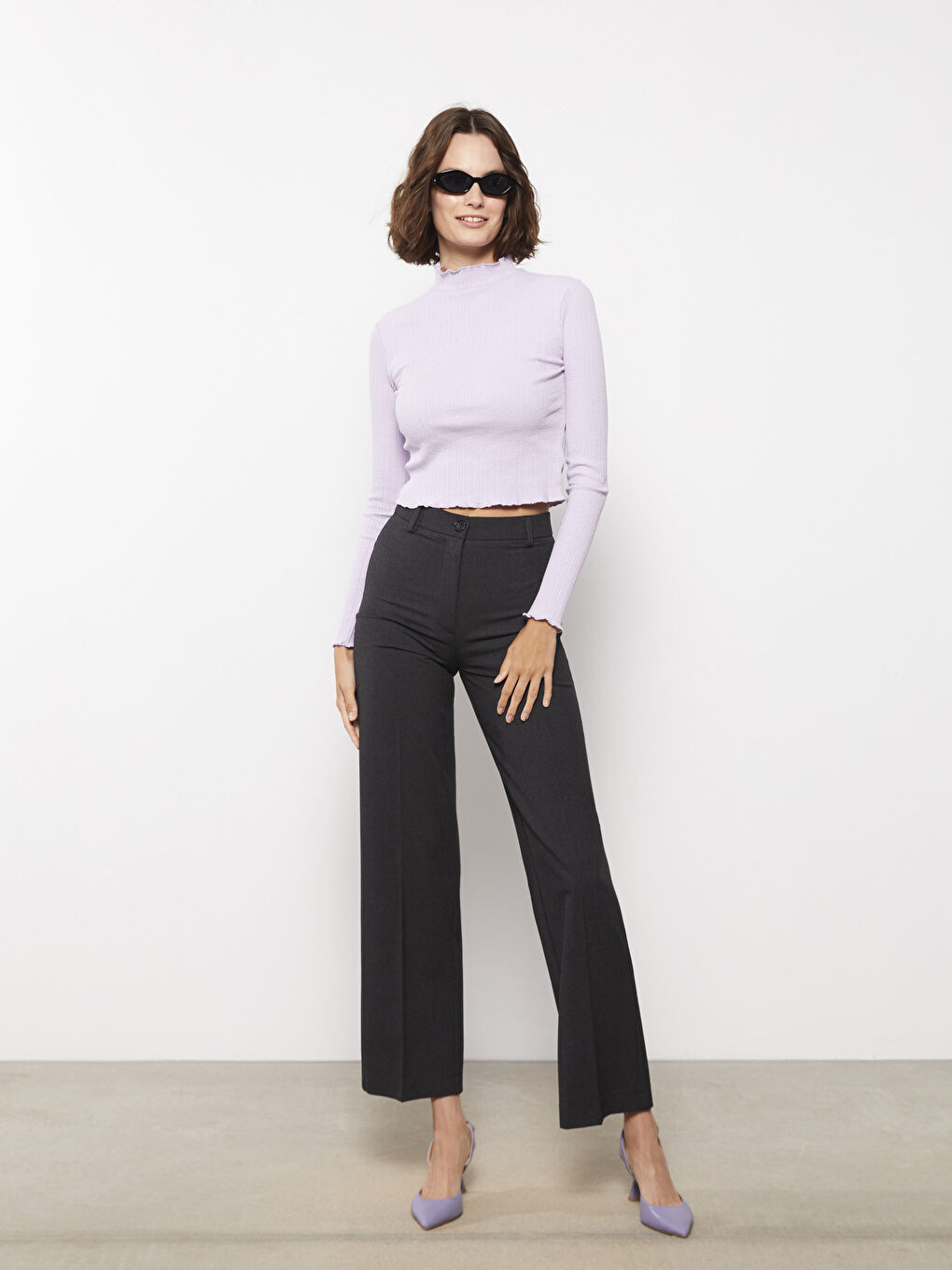 Antrasit Kadın Standart Fit Düz Pantolon-1