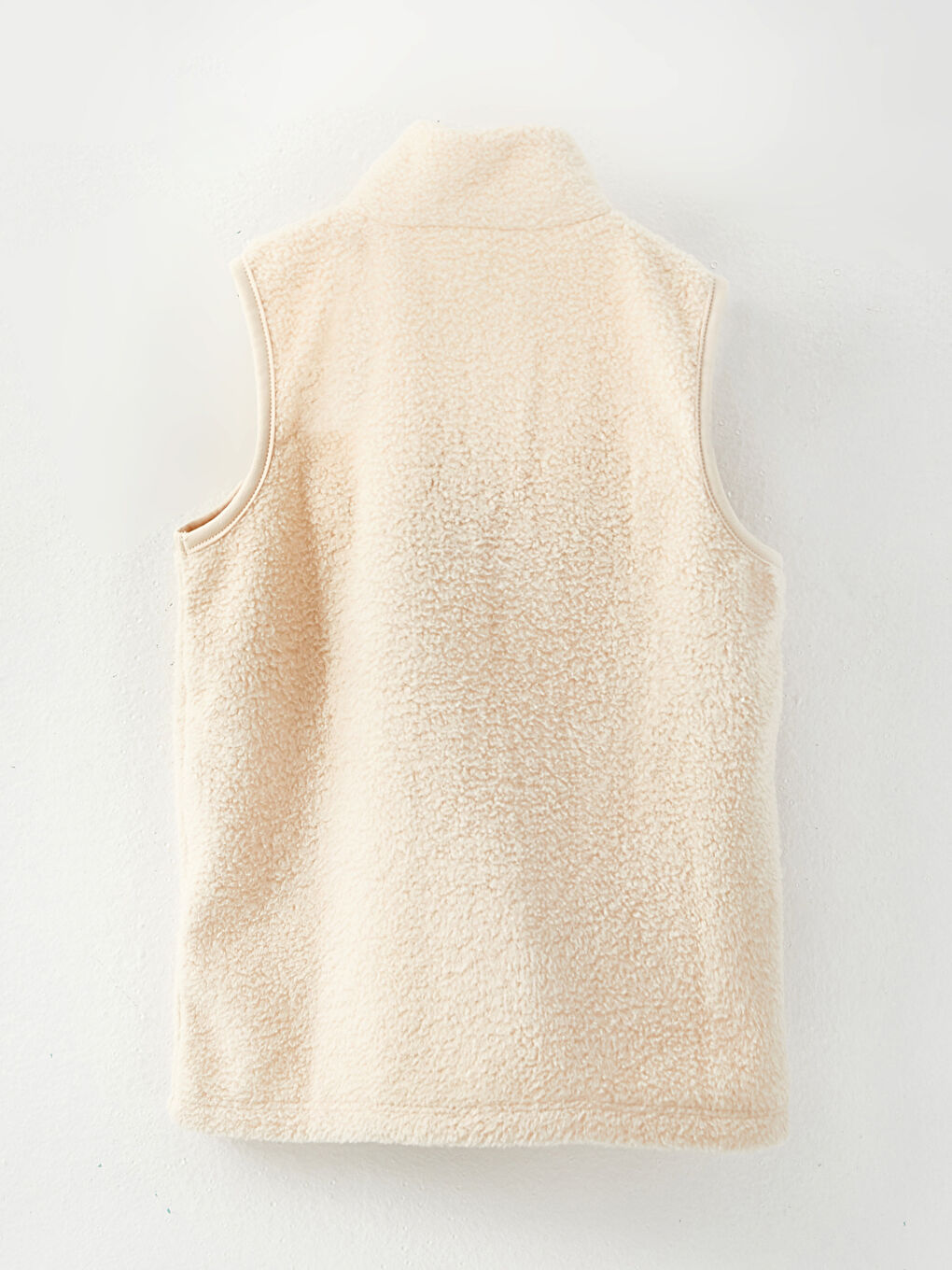 LCW Kids Hoher Kragen Schlichte Fleece Mädchen Weste mit Reißverschluss -W2AT45Z4-FRQ