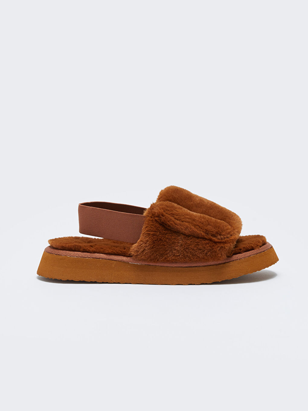 Kahverengi Önü Açık Pelüş Kadın Ev Terliği-1