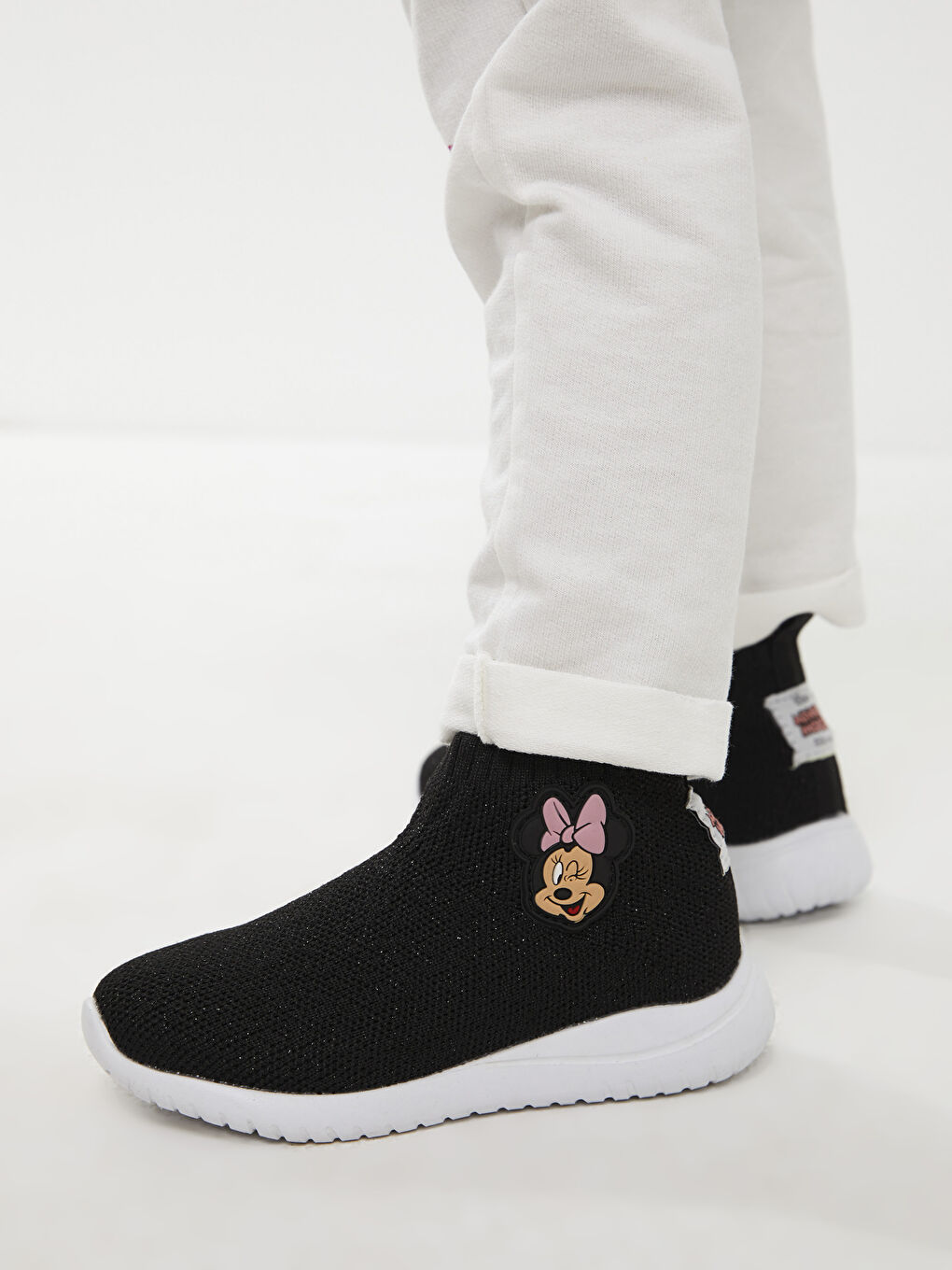Siyah Minnie Mouse Lisanslı Çorap Model Kız Bebek Spor Ayakkabı-2