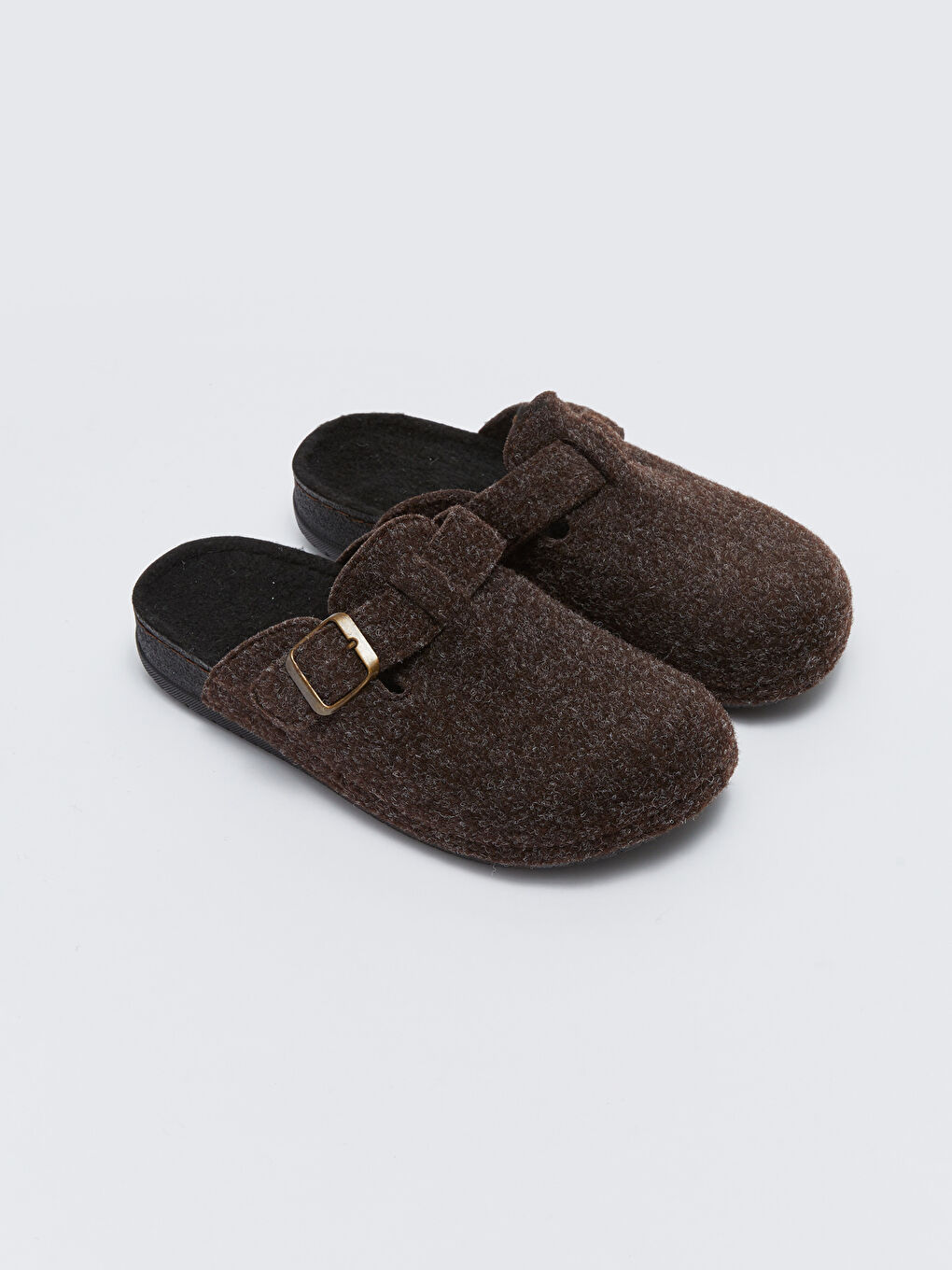 Kahverengi Önü Kapalı Erkek Ev Terliği