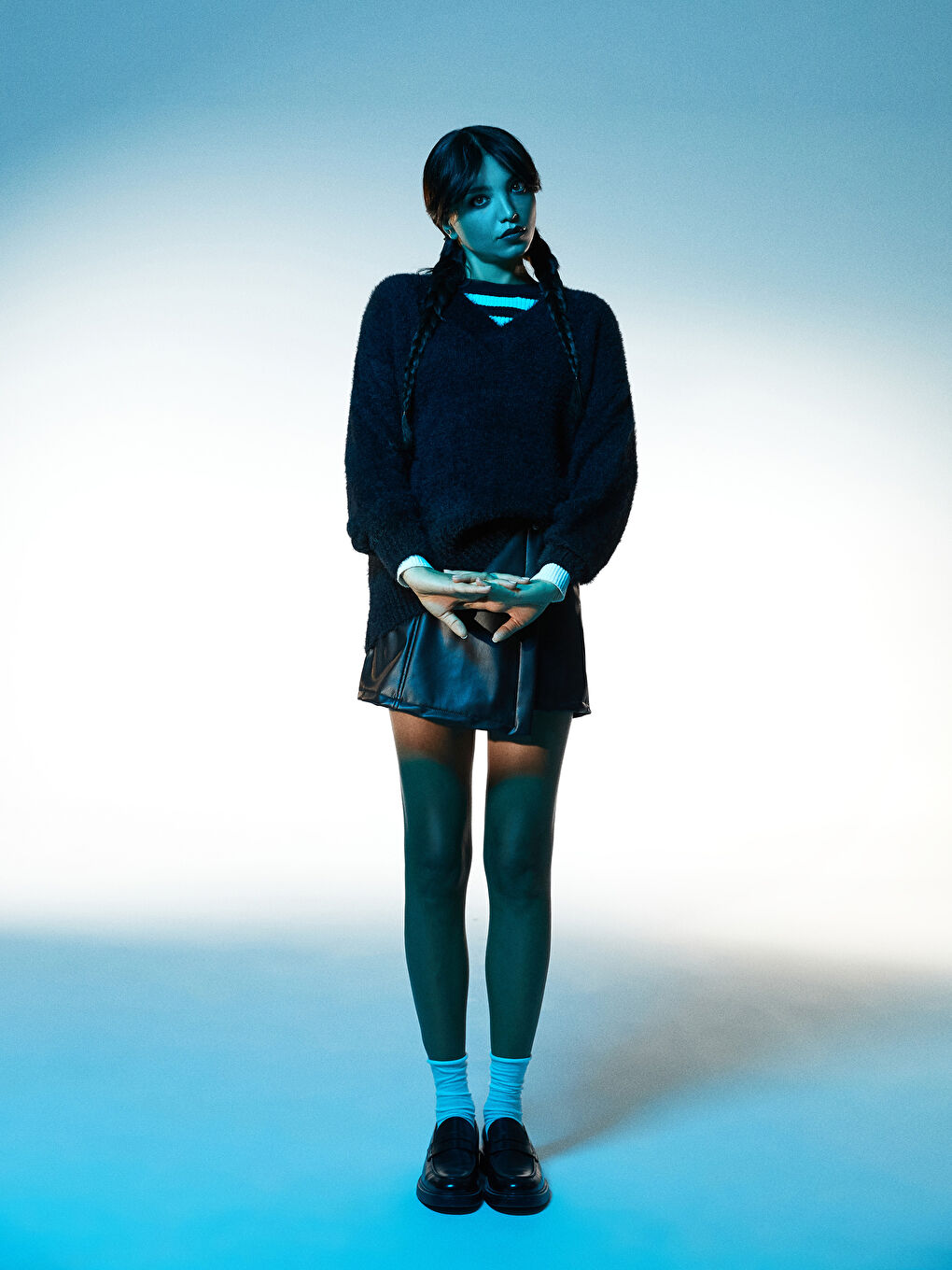 Siyah Kadın Beli Fermuarlı Düz Deri Görünümlü Şort Etek