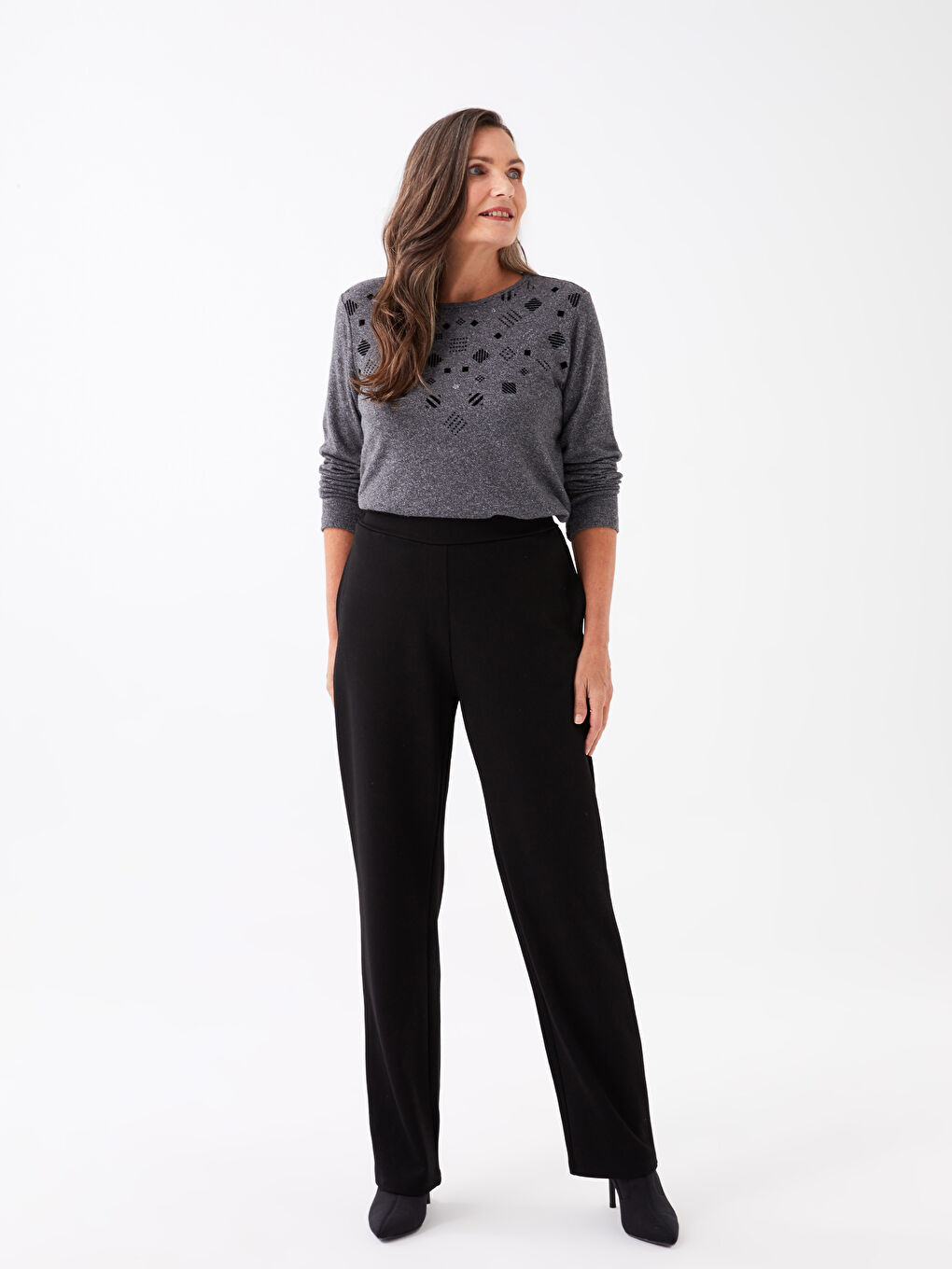 Women's Standard Fit Plain Trousers