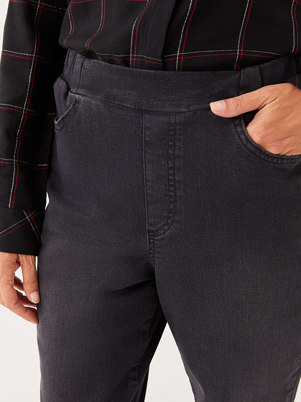 Women's Standard Fit Regular Denim Trousers-2