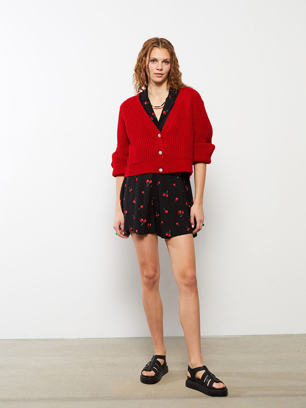 Кардиган из трикотажа с V-образным вырезом для женщин-2