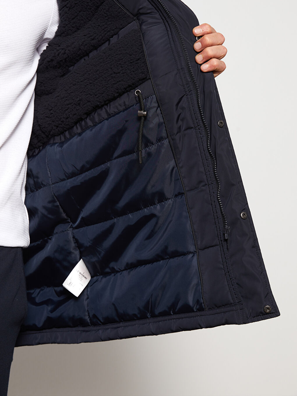 Lacivert Standart Kalıp Kapüşonlu Erkek Mont-3