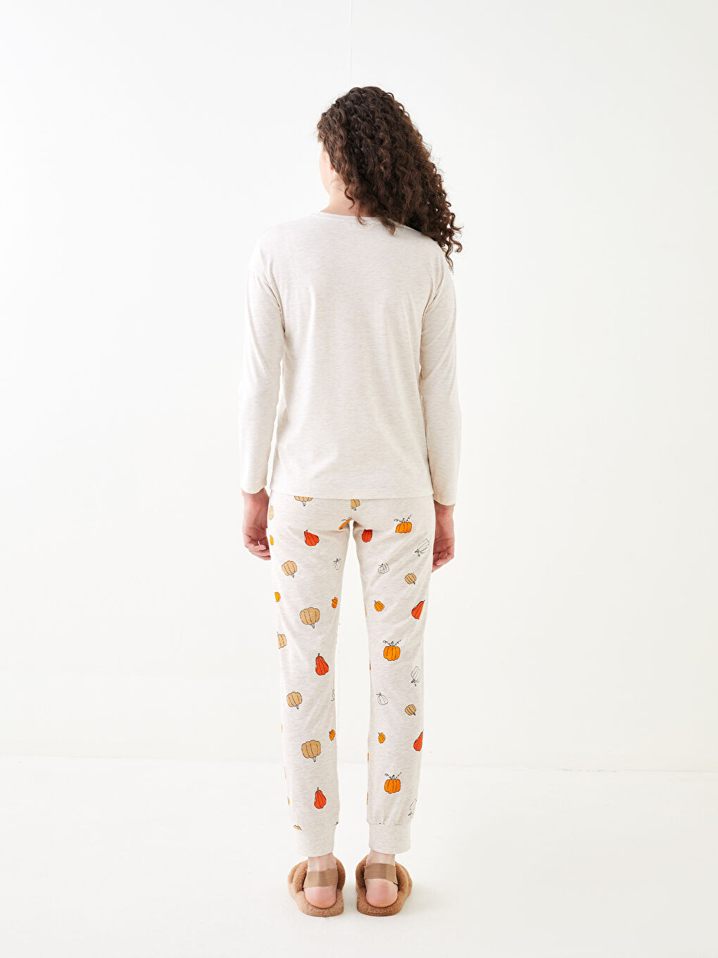 LCW Young Crew Neck Printed Long Sleeve Women's Pyjama Set -W2BC60Z8-DCY