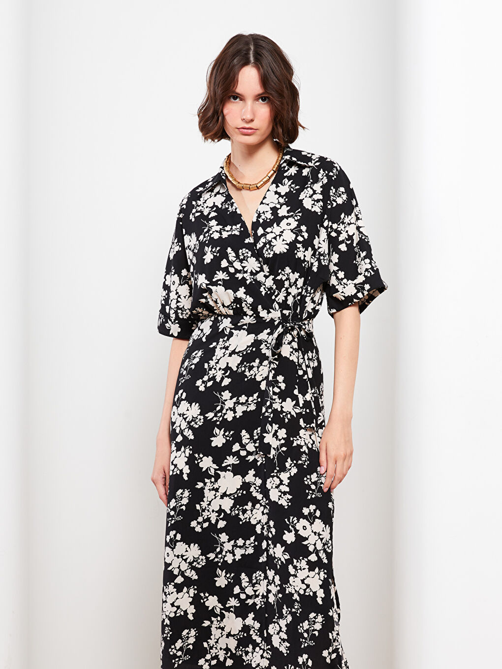 Double Breasted Collar Floral Short Sleeve Women's Shirt Dress-1