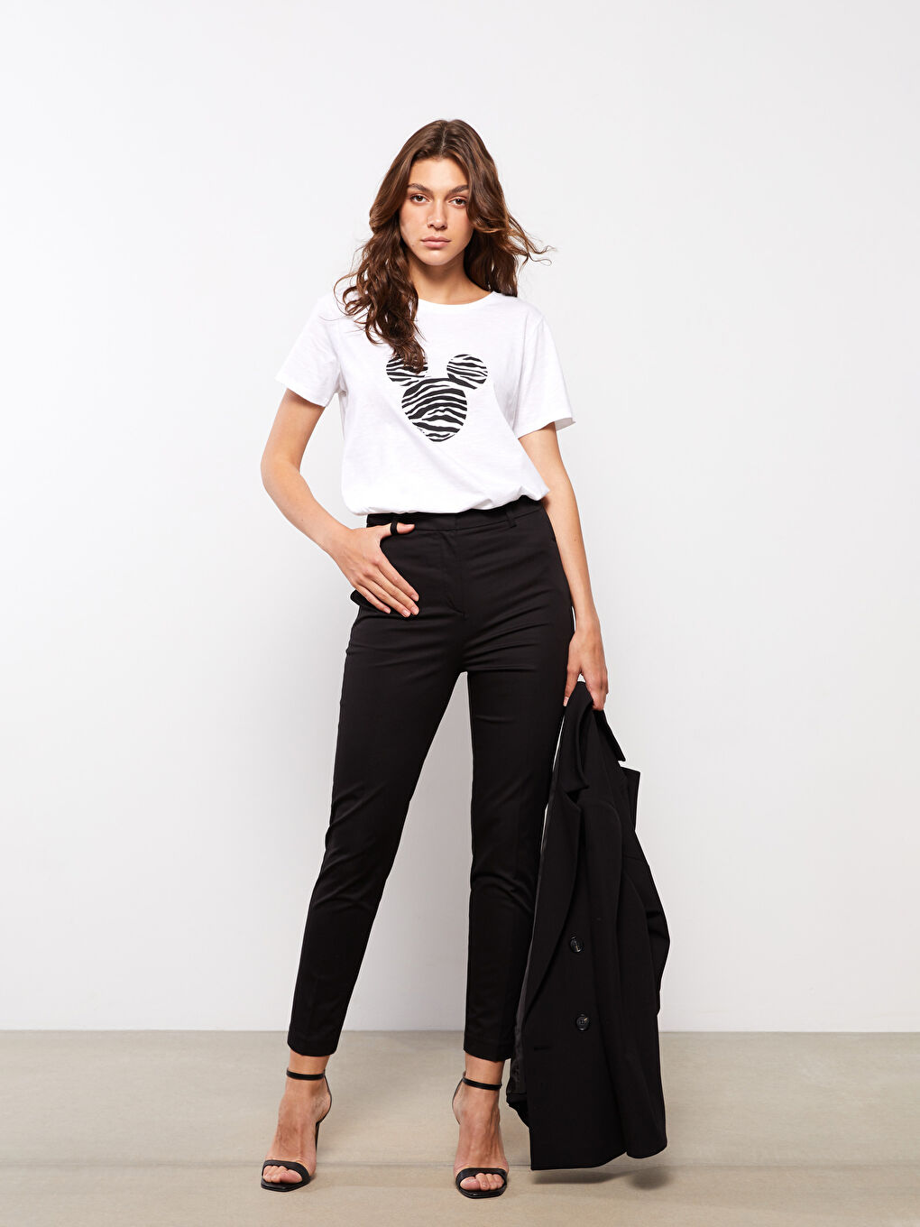 Women's Slim Fit Plain Trousers-1