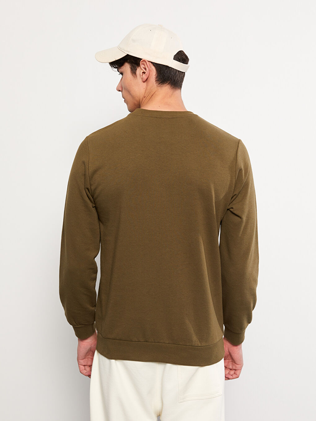 LCW Casual Haki Bisiklet Yaka Uzun Kollu Baskılı Erkek Sweatshirt - 3