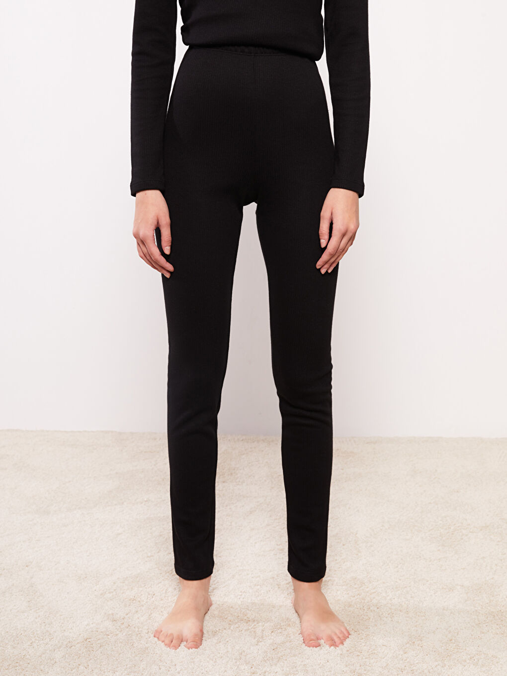 Siyah Beli Lastikli Kadın Termal Tayt-3