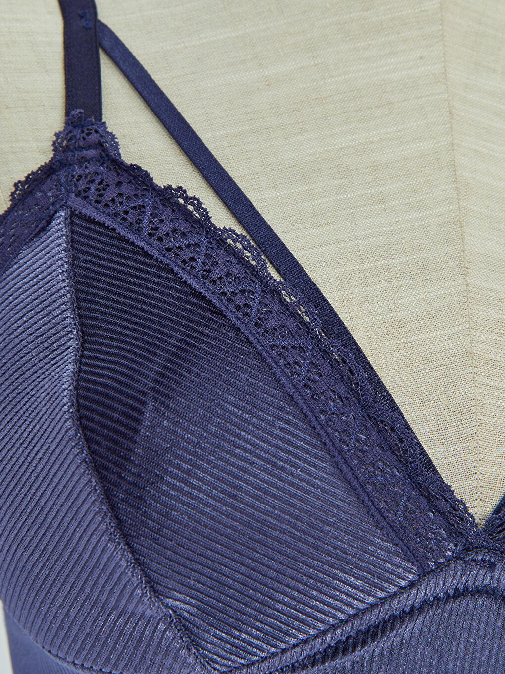 حمالة صدر براليت سادة بدون سلك وبدون حشو-2