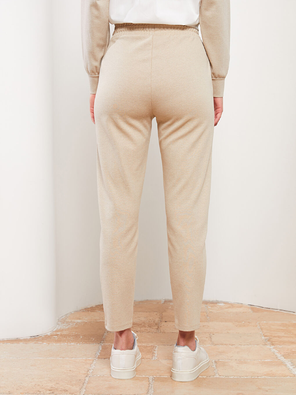 Women's Elasticated Waist Plain Sweatpants-9