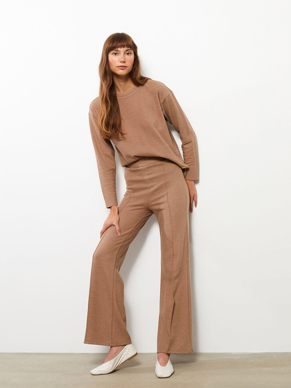 Women's Standard Fit Plain Trousers-1