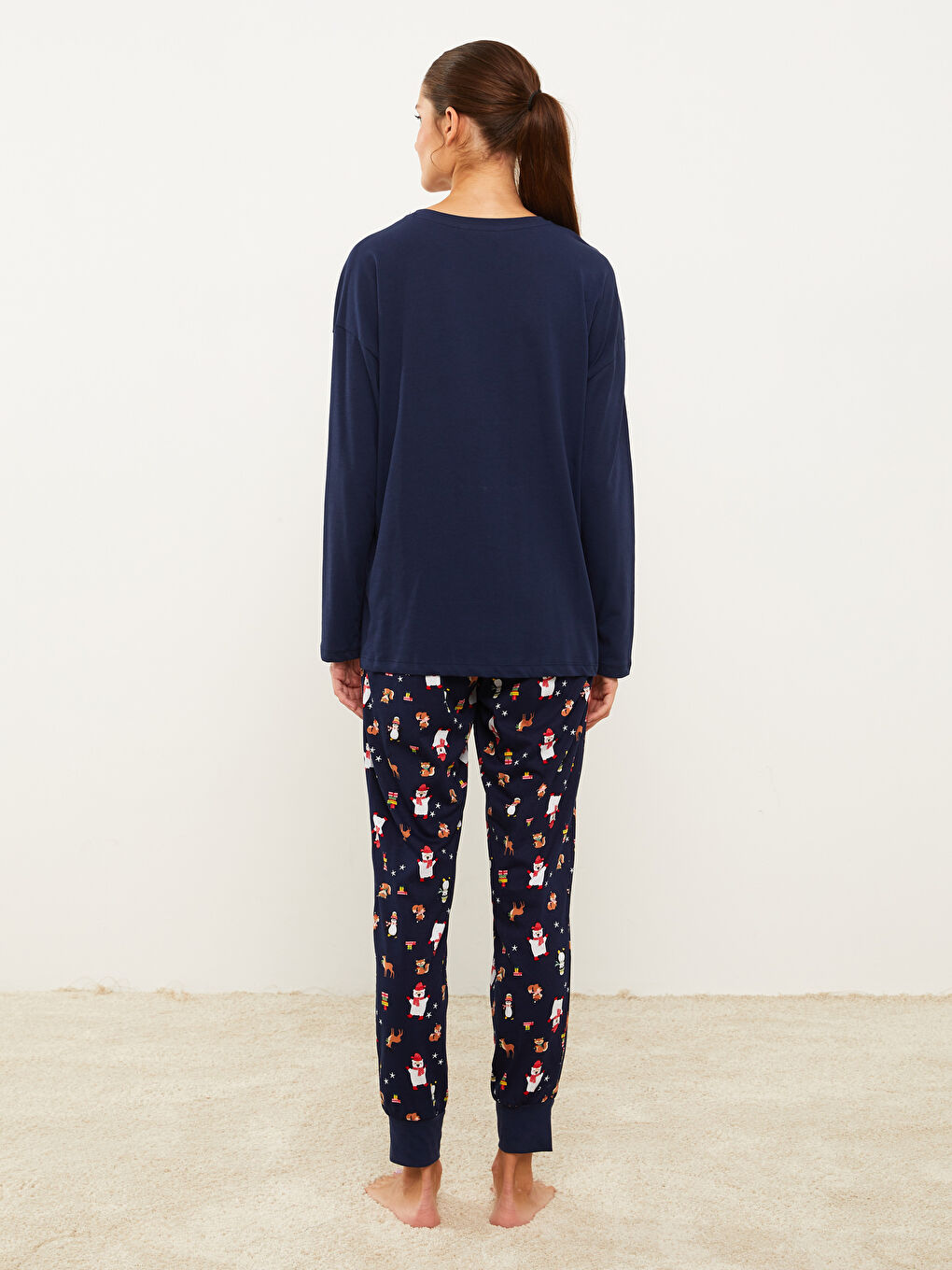 Комплект пижами с кръгло деколте, новогодишна тематика, дълъг ръкав, памук, за жени-4