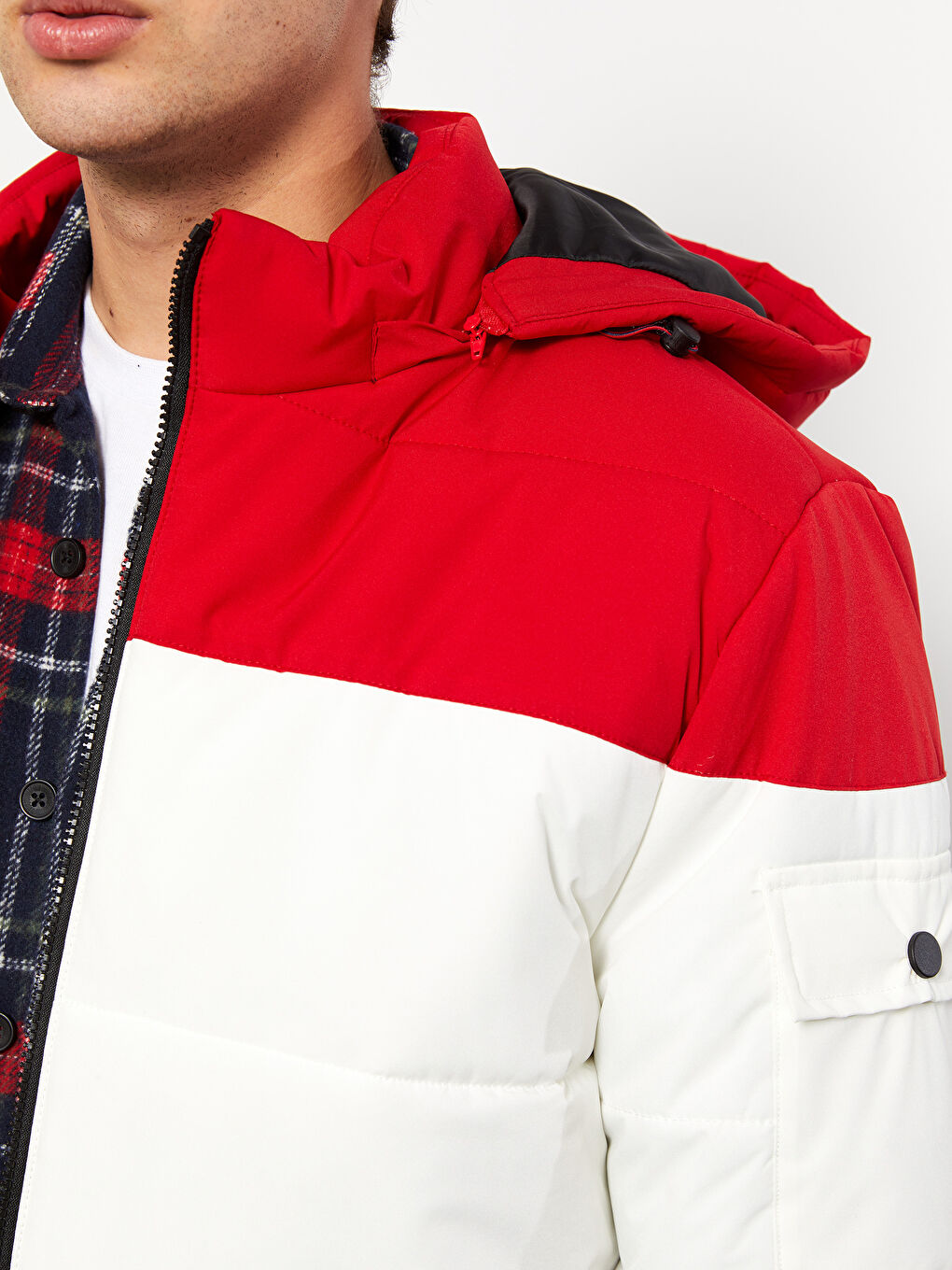 Lacivert Standart Kalıp Kapüşonlu Renk Bloklu Erkek Şişme Mont-3