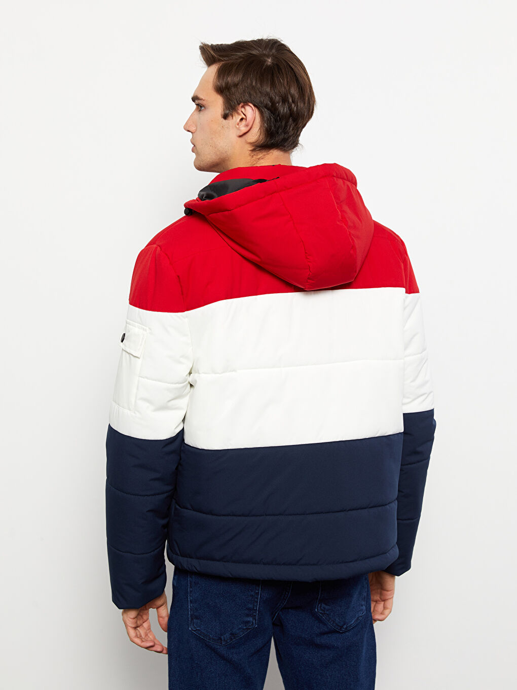 Lacivert Standart Kalıp Kapüşonlu Renk Bloklu Erkek Şişme Mont-4