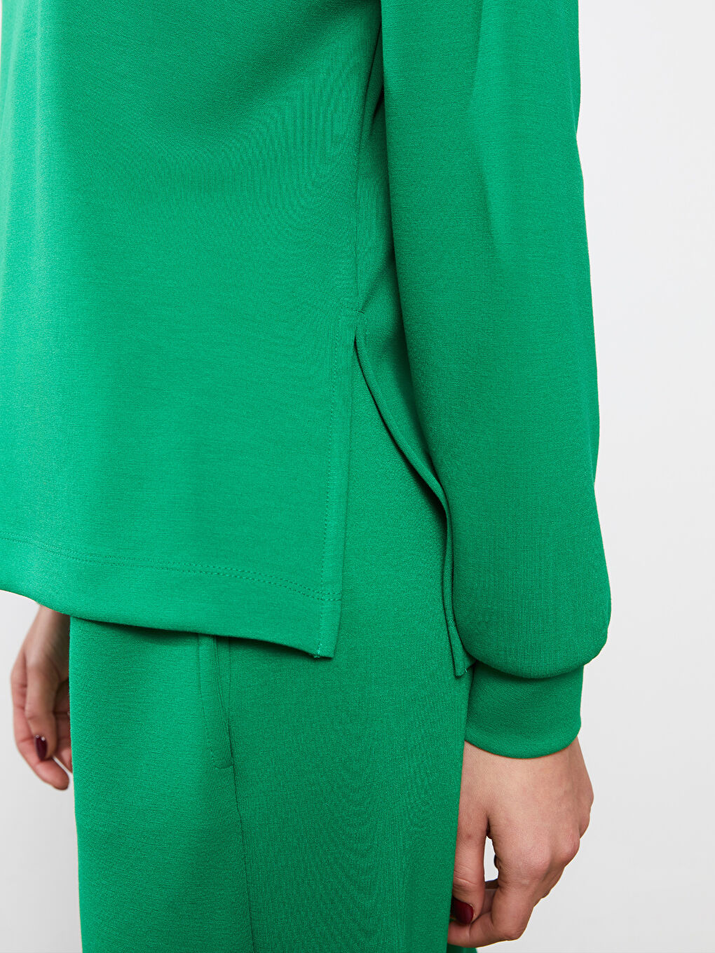 سويت شيرت كم طويل سادة بياقة دائرية للسيدات-3