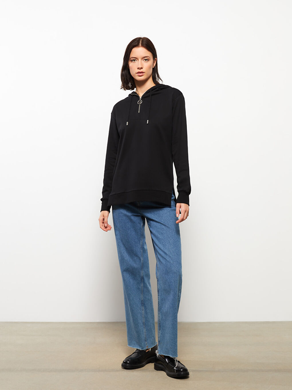 LCWAIKIKI Basic Hooded Plain Long Sleeve Women's Sweatshirt -W2BG36Z8-CVL