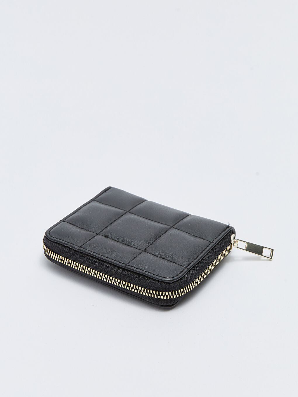 Siyah Deri Görünümlü Kapitone Fermuarlı Kadın Cüzdan-2