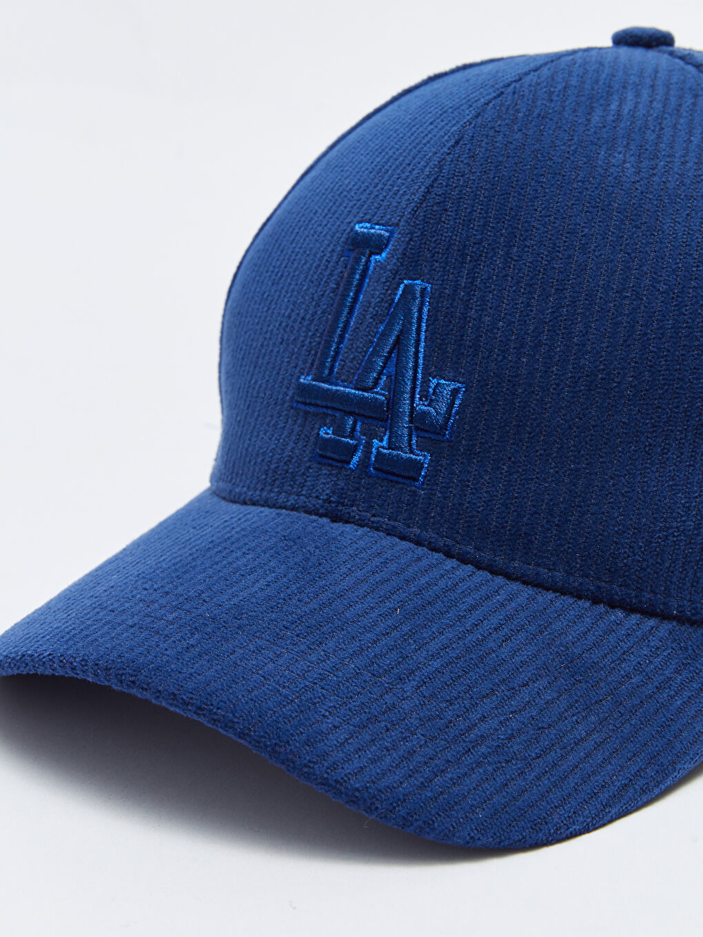 Lacivert Nakışlı Erkek Kadife Kep Şapka-2