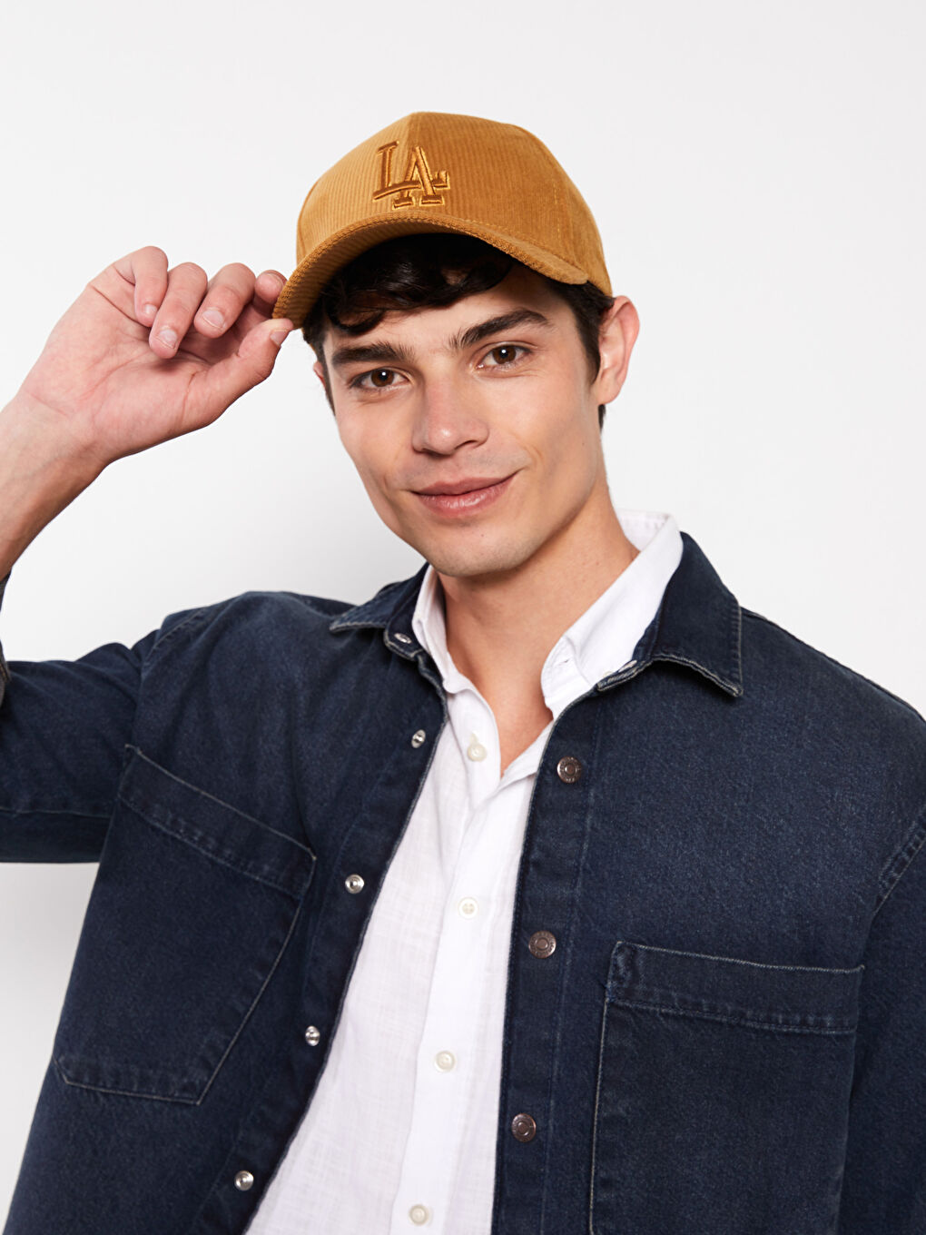 LCW ACCESSORIES Nakışlı Erkek Kadife Kep Şapka - W2BG80Z8-FFY | LCW