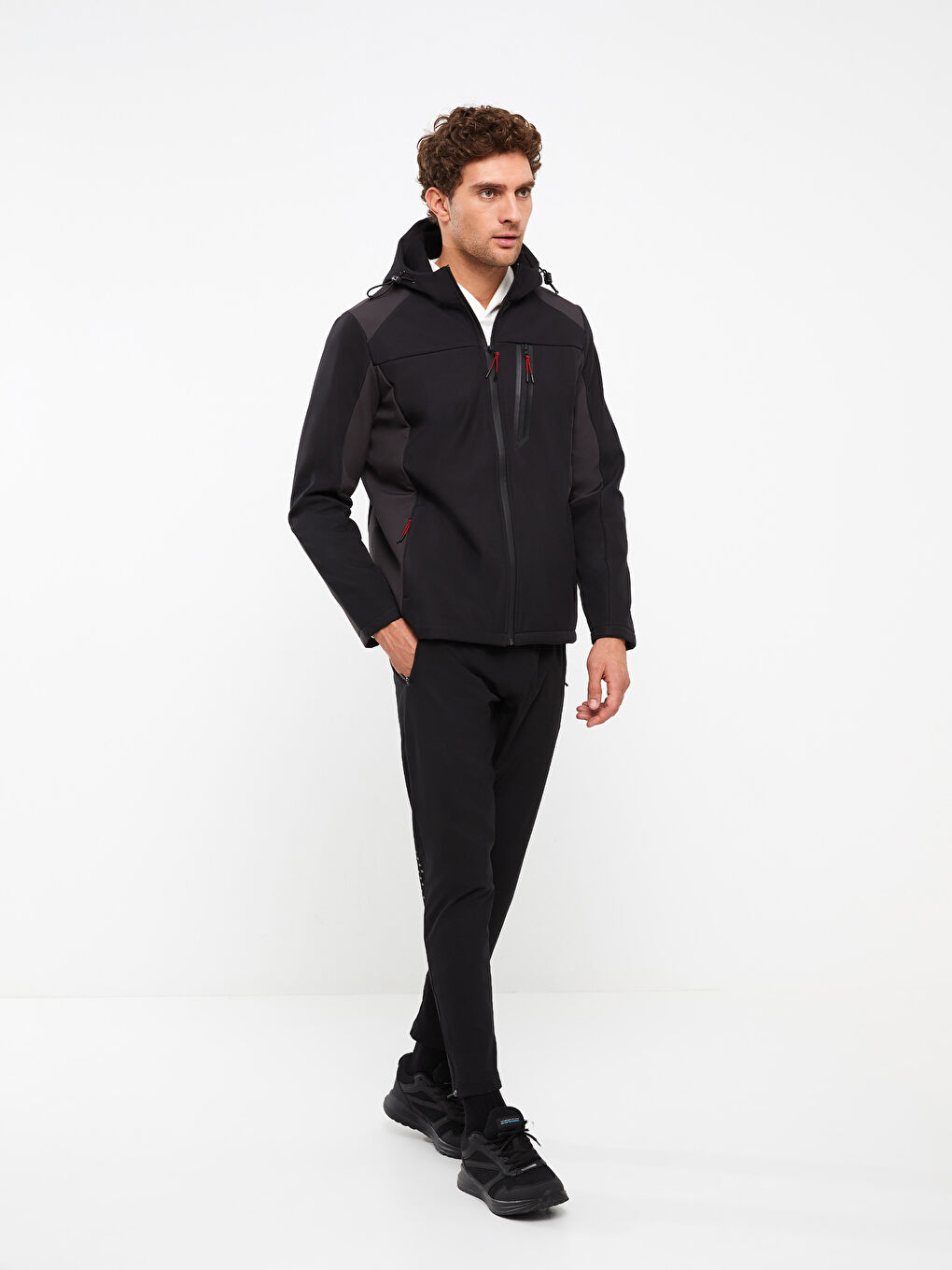 Siyah Standart Kalıp Kapüşonlu Erkek Mont-1