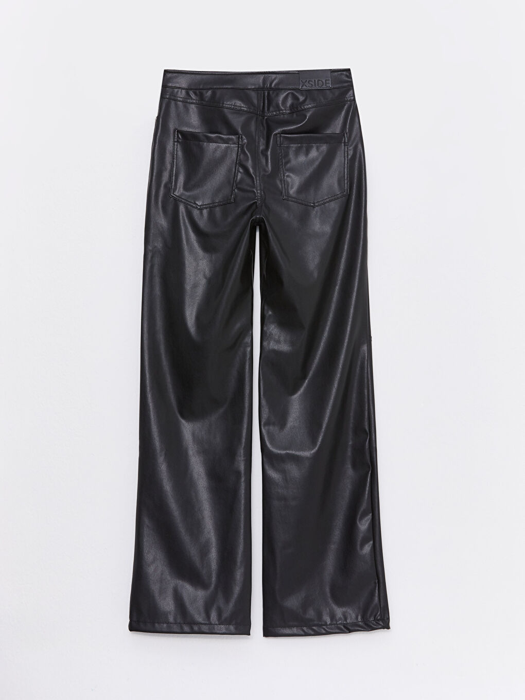 Siyah Standart Fit Düz Deri Görünümlü Kadın Pantolon-7