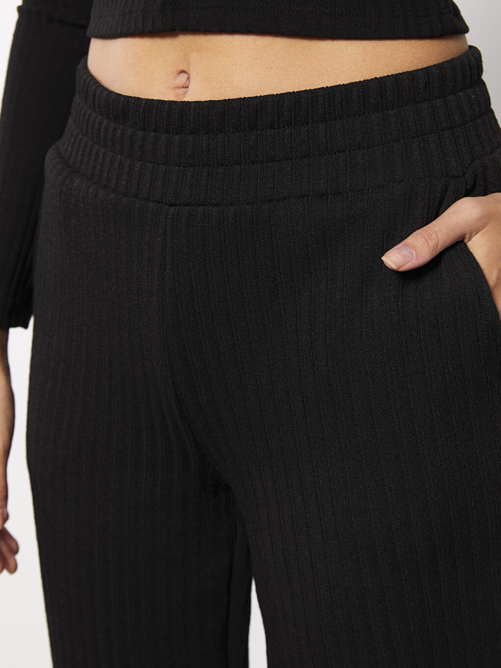 بنطلون رياضي سادة بخصر مرن للسيدات-3