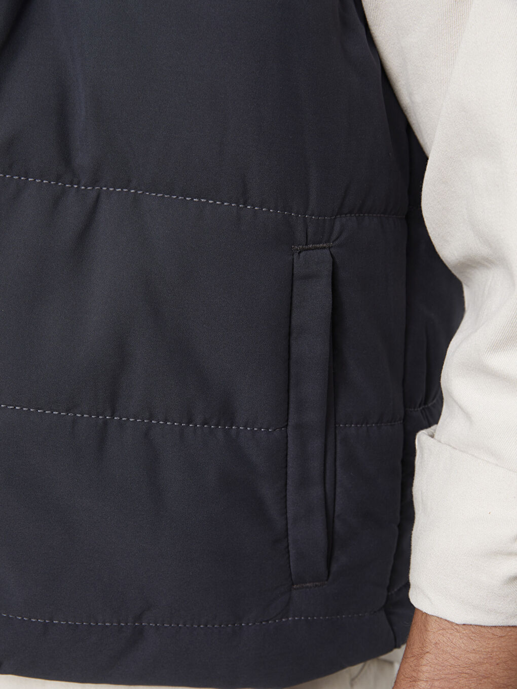 Antrasit Standart Kalıp Kapüşonlu Erkek Yelek-2