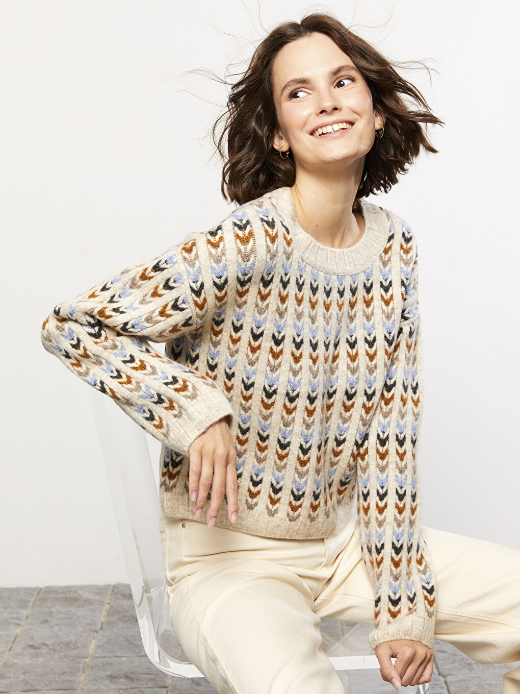 Bej Bisiklet Yaka Desenli Uzun Kollu Kadın Triko Kazak