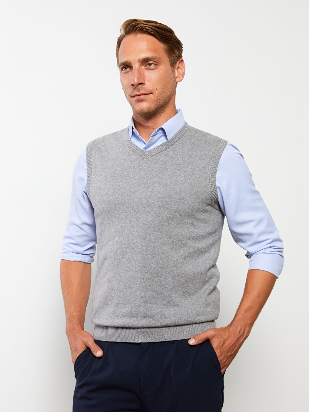 Vestă Pulover Tricotată pentru Bărbați cu Decolteu în V, Croială Standard
