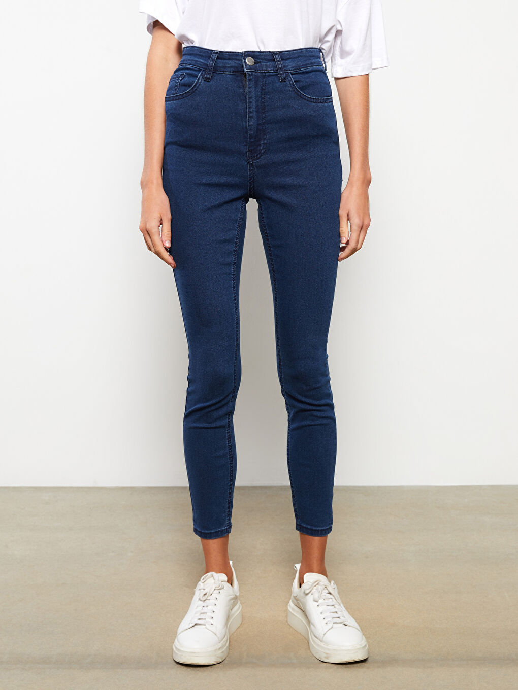 LCW ECO Women's High Waist Mercury Skinny Fit Straight Jean Pants -W2BJ83Z8-H45