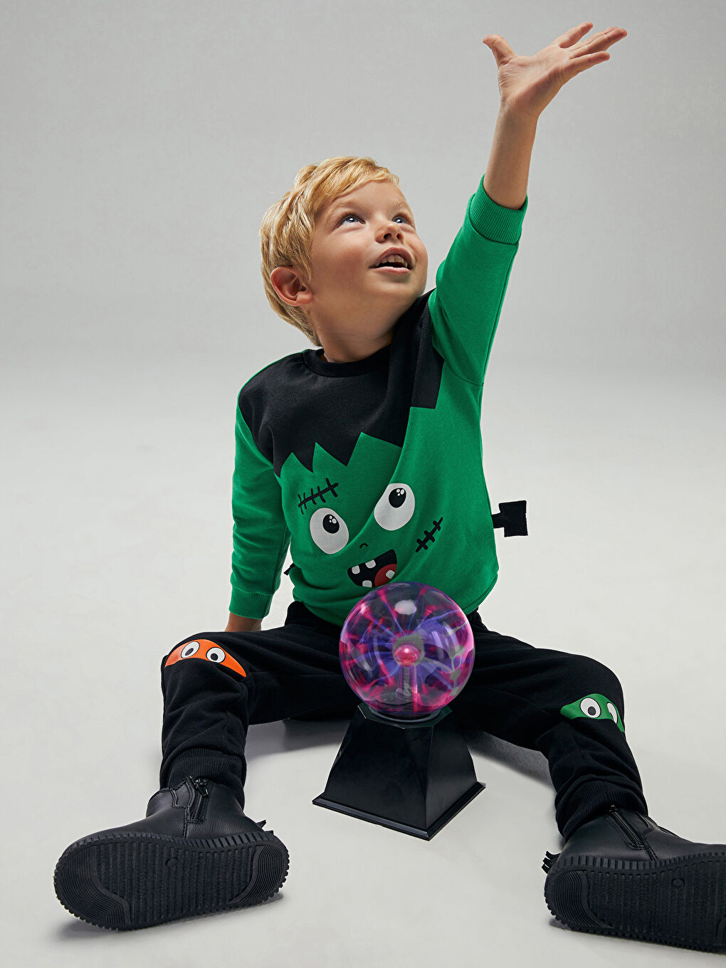 LCW baby H12 Crew Neck Printed Long Sleeve Baby Boy Sweatshirt -W2BJ97Z1-GE6