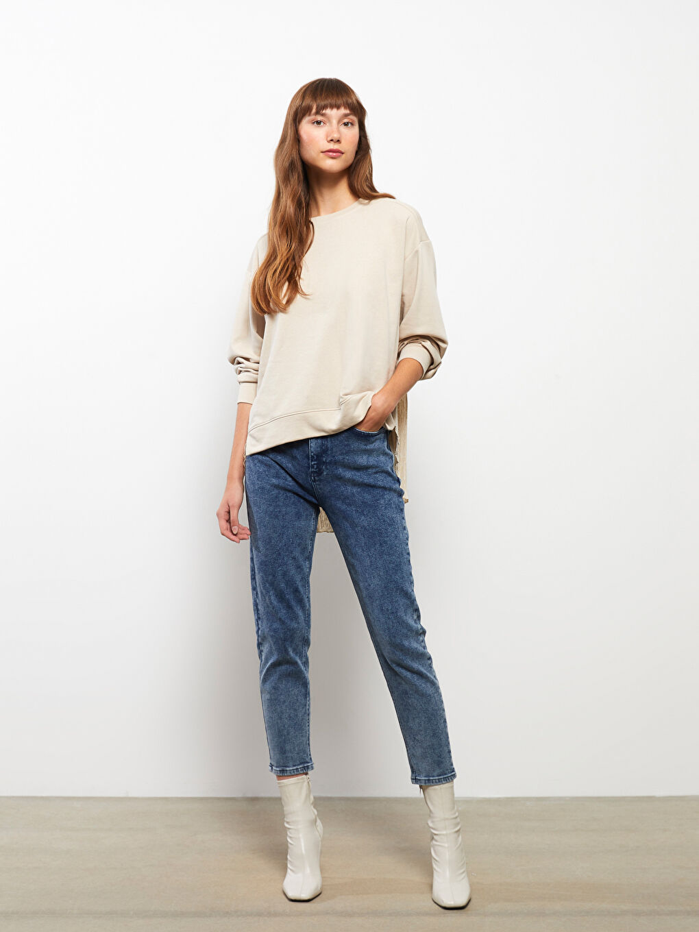 Crew Neck Plain Long Sleeve Women's Sweatshirt-2